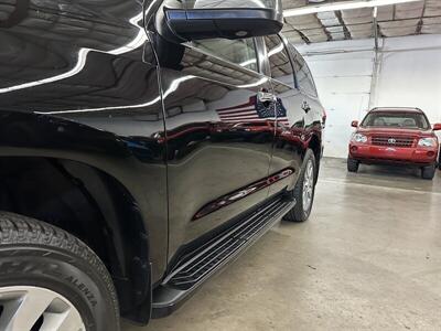 2016 Toyota Sequoia Limited  1-Owner - Photo 47 - Portland, OR 97220