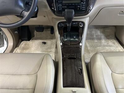 2003 Toyota Highlander LIMITED  AWD - Photo 21 - Portland, OR 97220