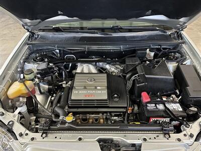 2003 Toyota Highlander LIMITED  AWD - Photo 9 - Portland, OR 97220