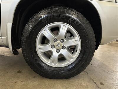 2003 Toyota Highlander LIMITED  AWD - Photo 12 - Portland, OR 97220