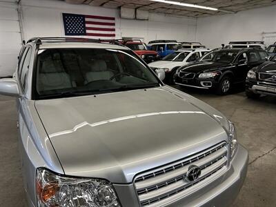 2003 Toyota Highlander LIMITED  AWD - Photo 35 - Portland, OR 97220