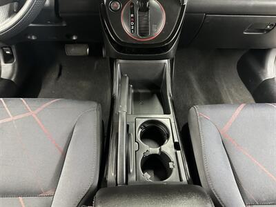 2009 Honda Element SC - Photo 19 - Portland, OR 97220