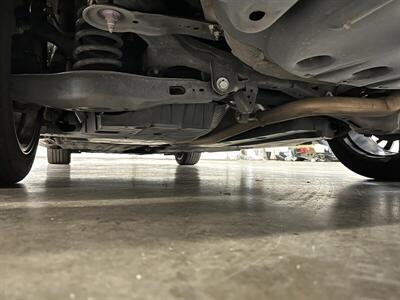 2019 Toyota Camry SE   - Photo 10 - Portland, OR 97220