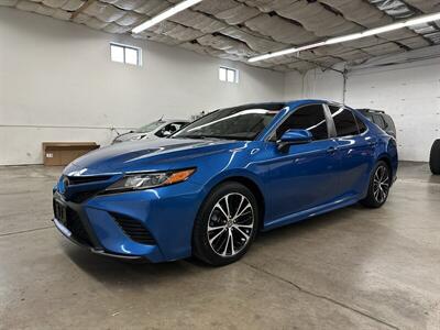 2019 Toyota Camry SE   - Photo 6 - Portland, OR 97220