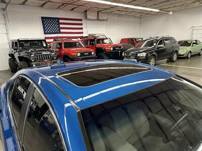 2019 Toyota Camry SE   - Photo 8 - Portland, OR 97220