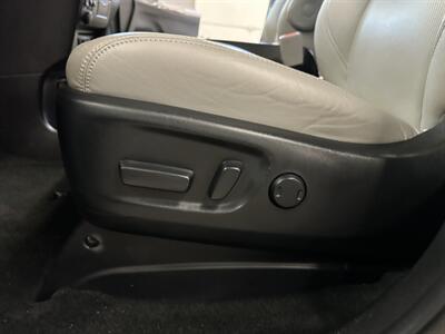 2015 Toyota Sienna XLE 7-Passenger   - Photo 28 - Portland, OR 97220