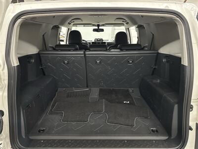 2010 Toyota FJ Cruiser  1-Owner - Photo 17 - Portland, OR 97220