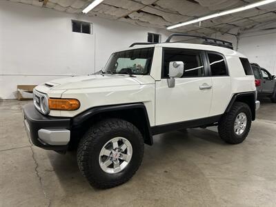 2010 Toyota FJ Cruiser  1-Owner - Photo 6 - Portland, OR 97220