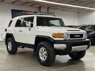 2010 Toyota FJ Cruiser  1-Owner - Photo 1 - Portland, OR 97220