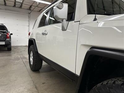 2010 Toyota FJ Cruiser  1-Owner - Photo 37 - Portland, OR 97220