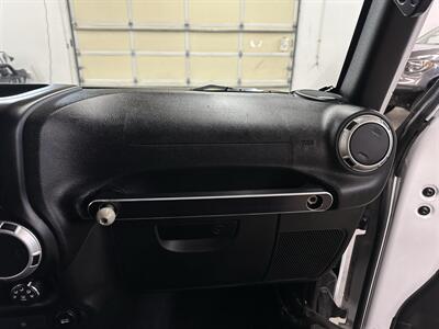 2015 Jeep Wrangler Rubicon   - Photo 27 - Portland, OR 97220