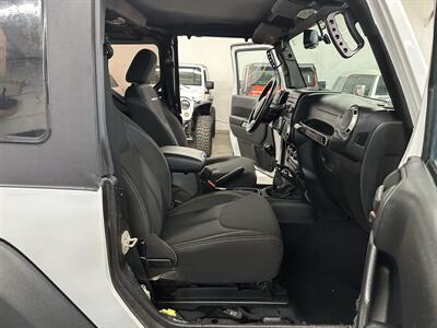 2015 Jeep Wrangler Rubicon   - Photo 17 - Portland, OR 97220