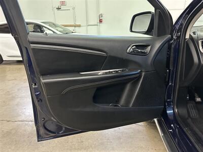 2017 Dodge Journey Crossroad   - Photo 25 - Portland, OR 97220