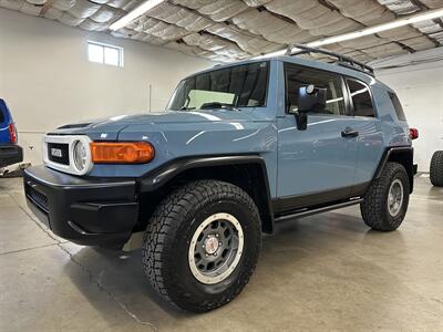 2014 Toyota FJ Cruiser Ultimate Trail Teams Special Edition   - Photo 6 - Portland, OR 97220