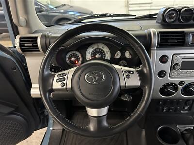 2014 Toyota FJ Cruiser Ultimate Trail Teams Special Edition   - Photo 19 - Portland, OR 97220