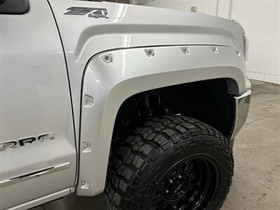 2017 GMC Sierra 1500 SLT  Lifted on 35s - Photo 50 - Portland, OR 97220