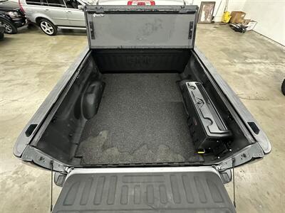 2017 GMC Sierra 1500 SLT  Lifted on 35s - Photo 5 - Portland, OR 97220