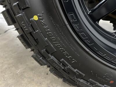 2017 GMC Sierra 1500 SLT  Lifted on 35s - Photo 57 - Portland, OR 97220