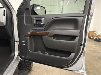 2017 GMC Sierra 1500 SLT  Lifted on 35s - Photo 28 - Portland, OR 97220