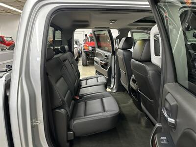 2017 GMC Sierra 1500 SLT  Lifted on 35s - Photo 17 - Portland, OR 97220