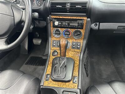 2001 BMW Z3 3.0i - Photo 18 - Portland, OR 97220
