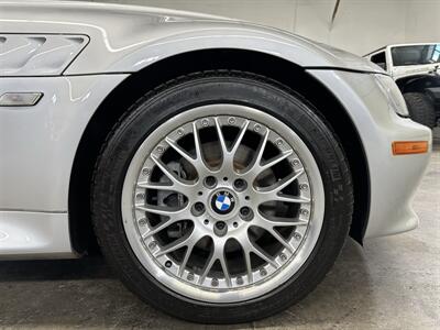 2001 BMW Z3 3.0i - Photo 48 - Portland, OR 97220