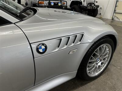 2001 BMW Z3 3.0i - Photo 41 - Portland, OR 97220