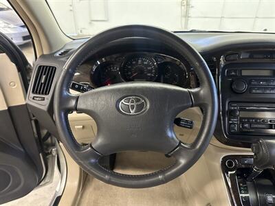 2003 Toyota Highlander Limited   - Photo 18 - Portland, OR 97220