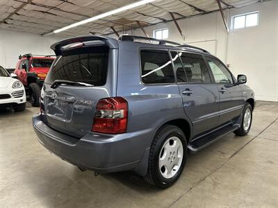 2005 Toyota Highlander Limited   - Photo 3 - Portland, OR 97220
