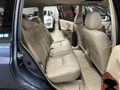 2005 Toyota Highlander Limited   - Photo 15 - Portland, OR 97220