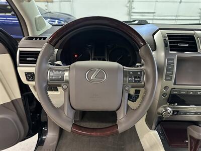 2015 Lexus GX 460   - Photo 28 - Portland, OR 97220