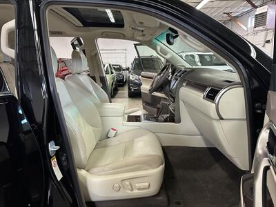 2015 Lexus GX 460 - Photo 16 - Portland, OR 97220
