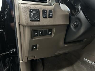 2012 Lexus GX 460 Ultra Premium - Photo 24 - Portland, OR 97220