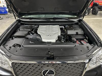 2012 Lexus GX 460 Ultra Premium - Photo 8 - Portland, OR 97220