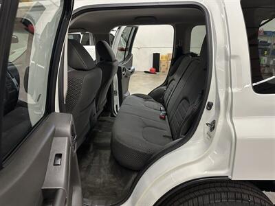 2015 Nissan Xterra PRO-4X - Photo 14 - Portland, OR 97220