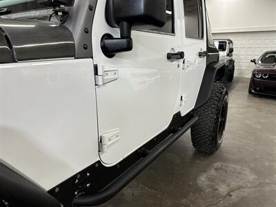 2014 Jeep Wrangler Unlimited Rubicon SUPERCHARGED - Photo 59 - Portland, OR 97220