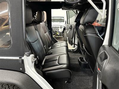 2014 Jeep Wrangler Unlimited Rubicon SUPERCHARGED - Photo 20 - Portland, OR 97220