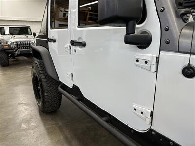 2014 Jeep Wrangler Unlimited Rubicon SUPERCHARGED - Photo 58 - Portland, OR 97220