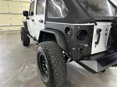 2014 Jeep Wrangler Unlimited Rubicon SUPERCHARGED - Photo 62 - Portland, OR 97220