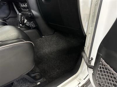 2014 Jeep Wrangler Unlimited Rubicon SUPERCHARGED - Photo 46 - Portland, OR 97220