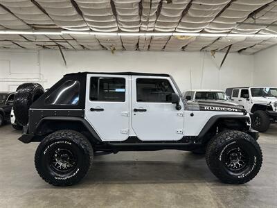 2014 Jeep Wrangler Unlimited Rubicon SUPERCHARGED - Photo 2 - Portland, OR 97220