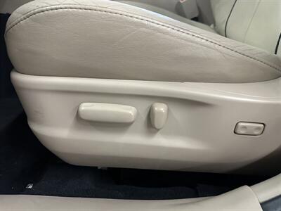 2011 Toyota Venza AWD V6 - Photo 27 - Portland, OR 97220