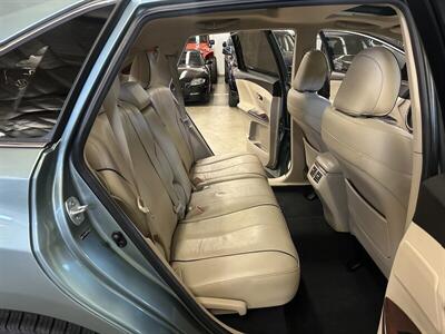 2011 Toyota Venza AWD V6 - Photo 15 - Portland, OR 97220
