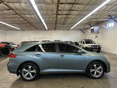 2011 Toyota Venza AWD V6   - Photo 2 - Portland, OR 97220