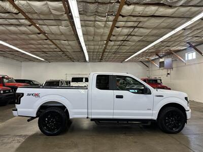 2017 Ford F-150 XL   - Photo 2 - Portland, OR 97220