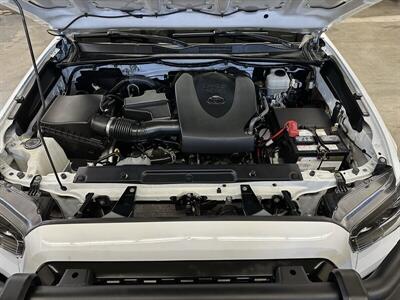 2016 Toyota Tacoma TRD Off-Road   - Photo 10 - Portland, OR 97220