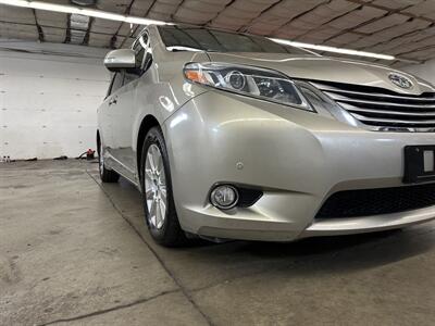 2015 Toyota Sienna Limited Premium 7-Passenger - Photo 44 - Portland, OR 97220
