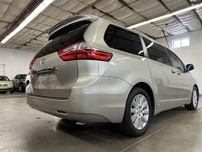2015 Toyota Sienna Limited Premium 7-Pa - Photo 49 - Portland, OR 97220