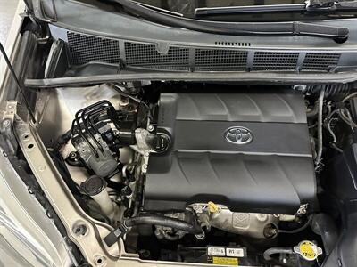 2015 Toyota Sienna Limited Premium 7-Pa - Photo 52 - Portland, OR 97220