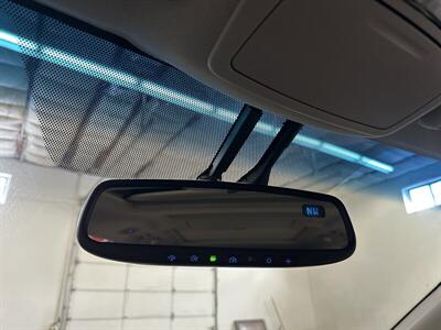 2015 Toyota Sienna Limited Premium 7-Pa - Photo 33 - Portland, OR 97220